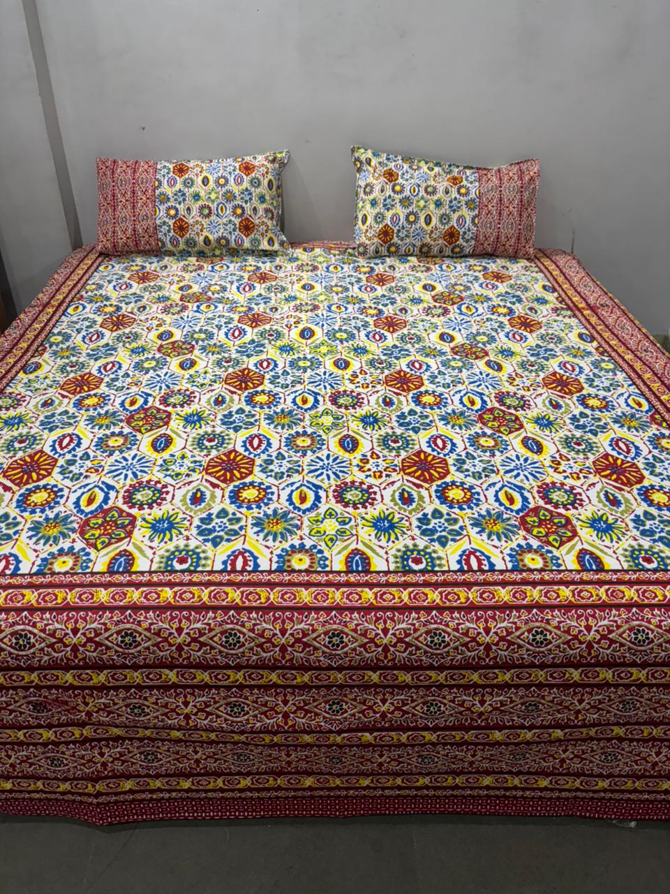 Handcrafted Jaipuri Look Cotton Double Bedsheet with 2 Reversible Pillow Covers