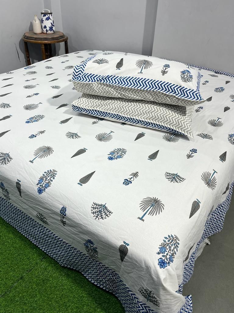 Handcrafted Jaipuri Look Cotton Double Bedsheet with 2 Reversible Pillow Covers