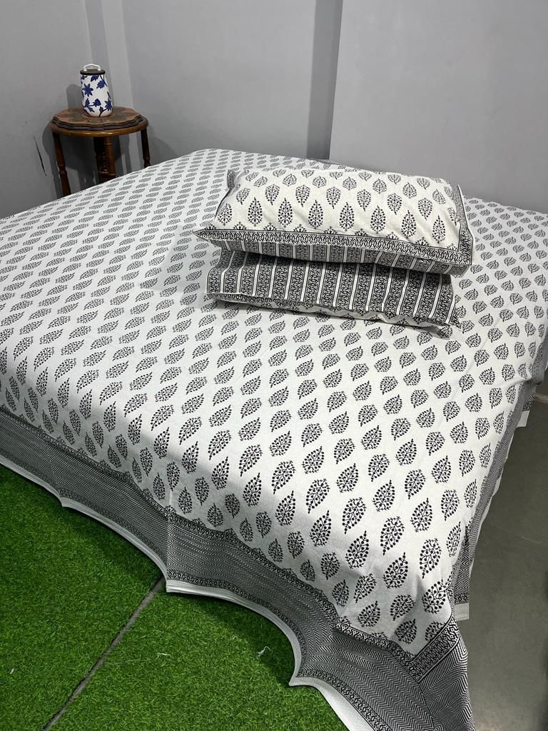 Premium South Cotton Murgan Fabric King Size Bedsheet