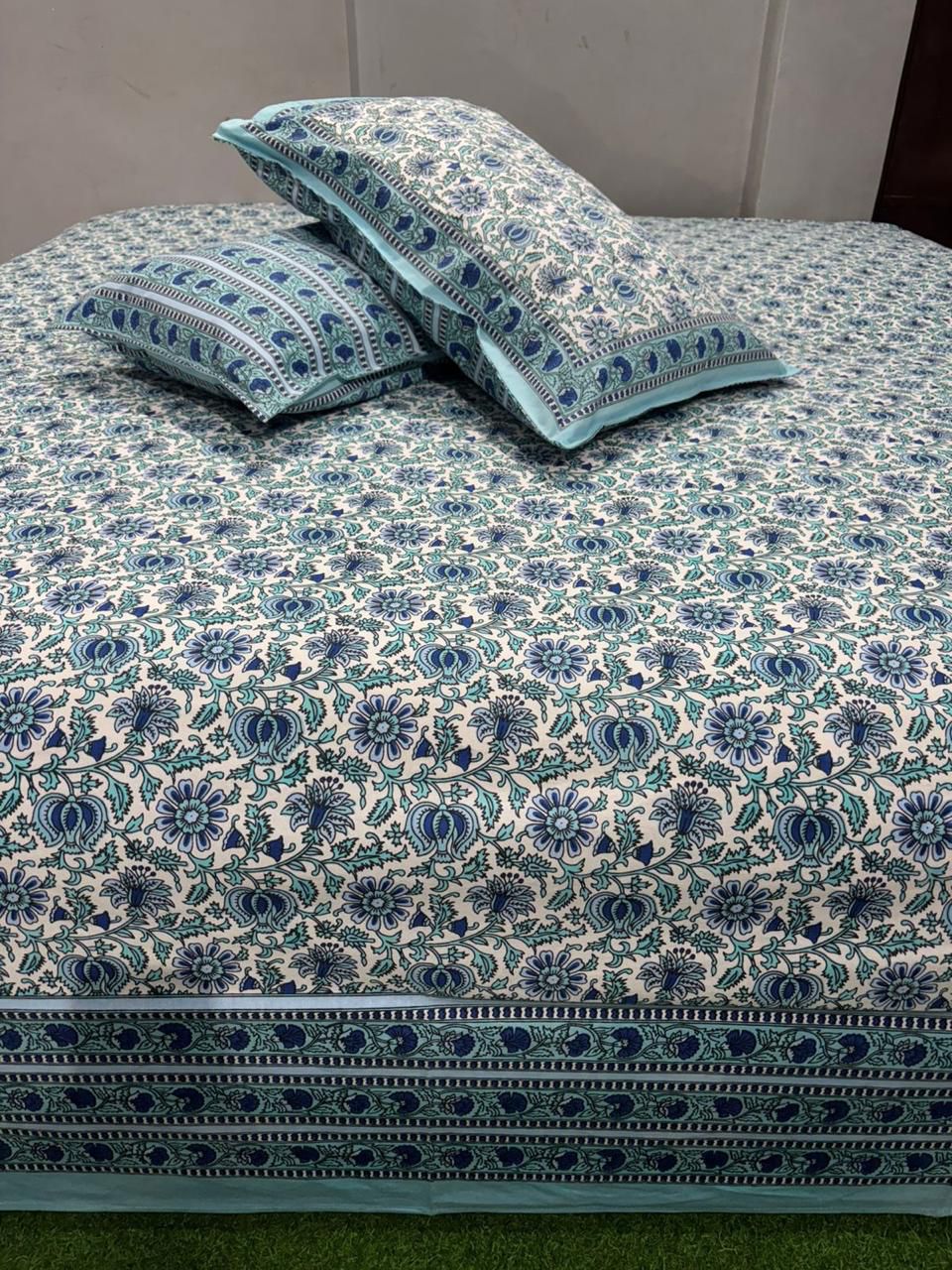 Premium South Cotton Murgan Fabric King Size Bedsheet