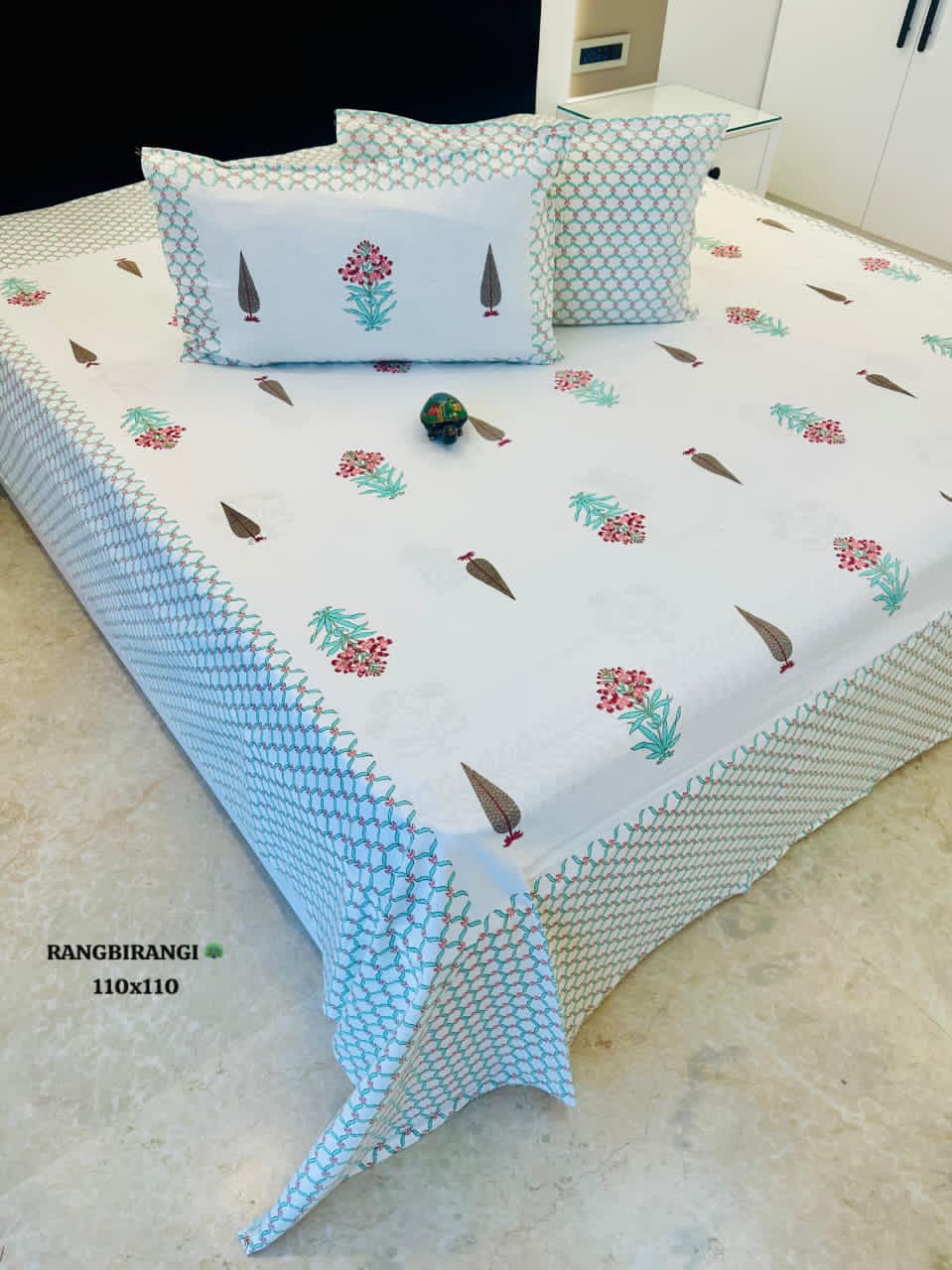 Traditional Jaipuri Printed Cotton Kantha Bedcover