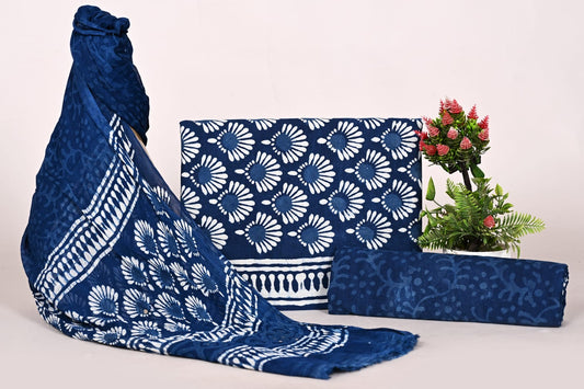 Graceful Cotton Salwar Suit with Printed Chiffon Dupatta
