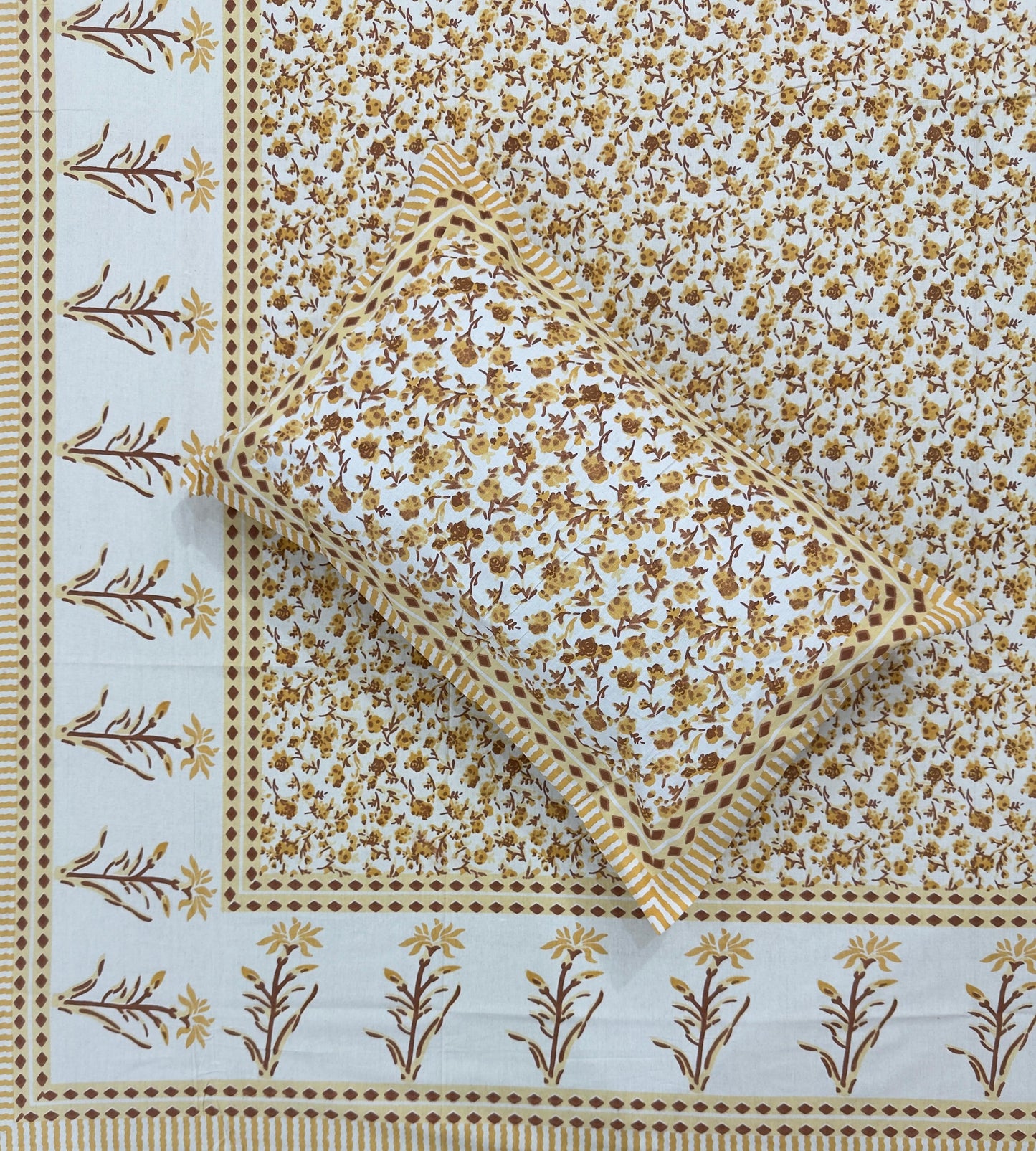 Soft Pure Cotton Jaipuri Style Double Bedsheet with 2 Reversible Pillow Covers