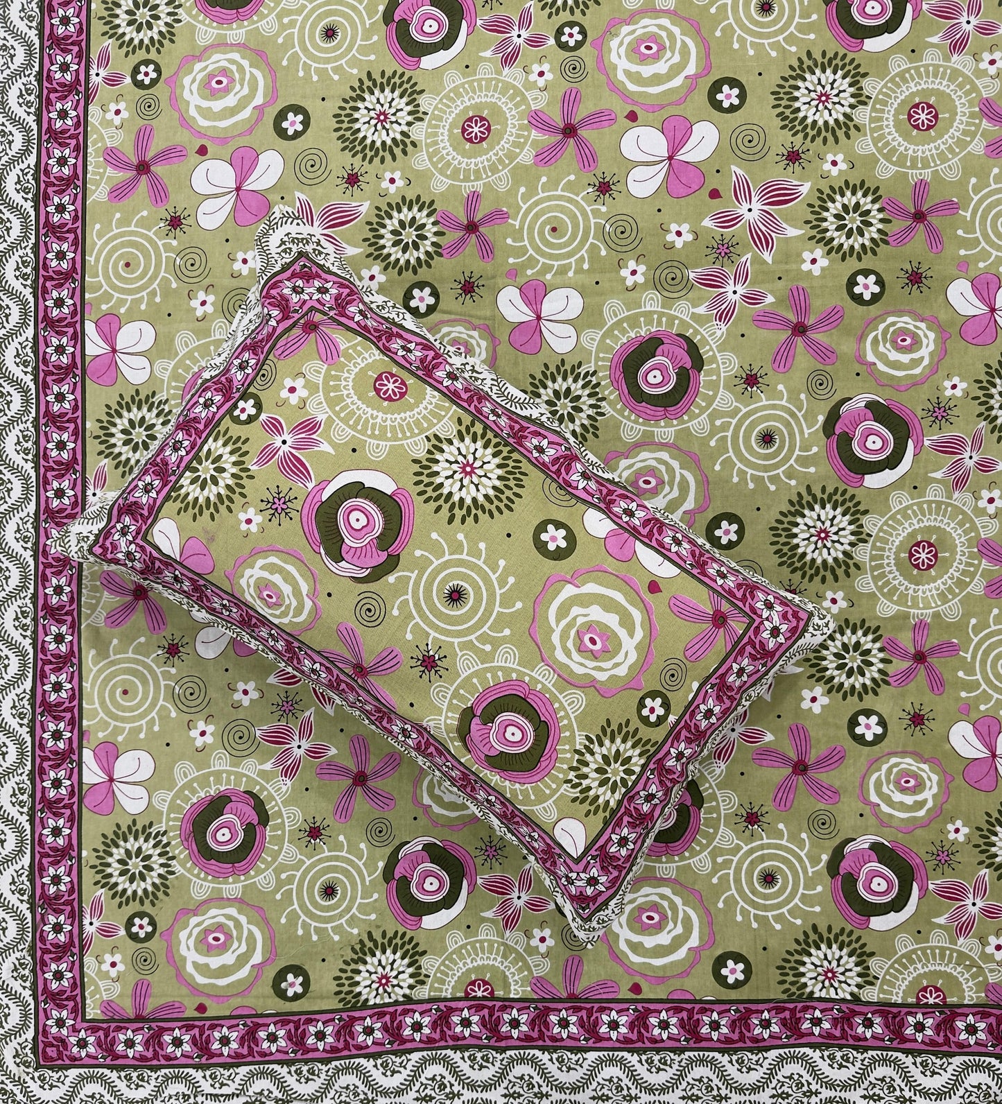 Soft Pure Cotton Jaipuri Style Double Bedsheet with 2 Reversible Pillow Covers