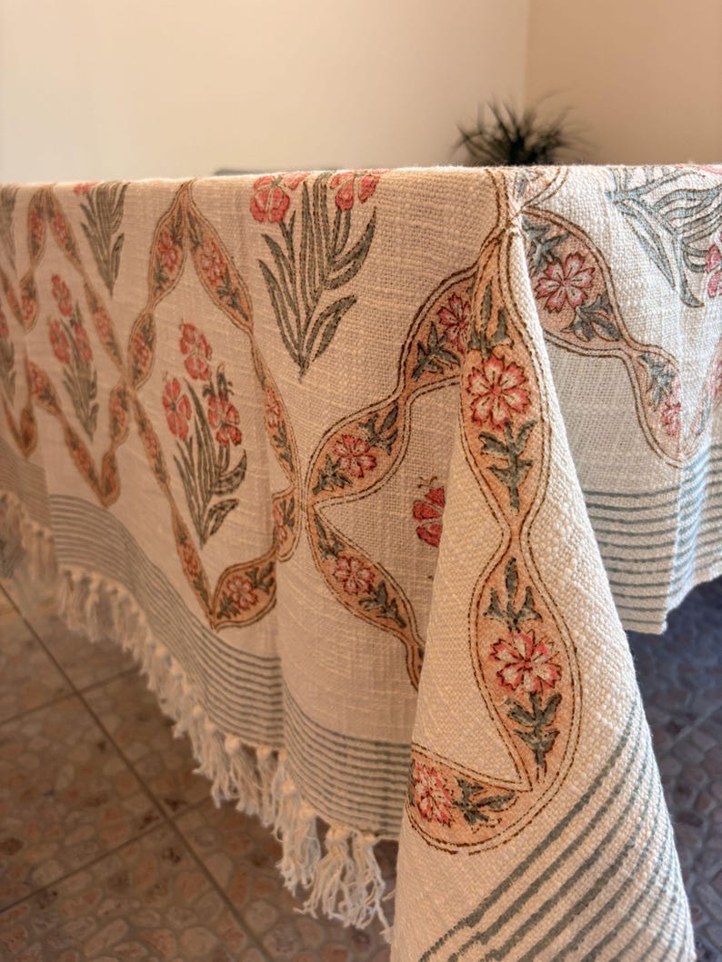 Handblock Print Cotton Sofa Throw Peach Trelis