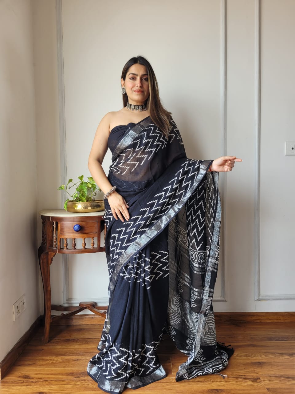 Traditional Bhagalpuri Linen Cotton Saree for Women
