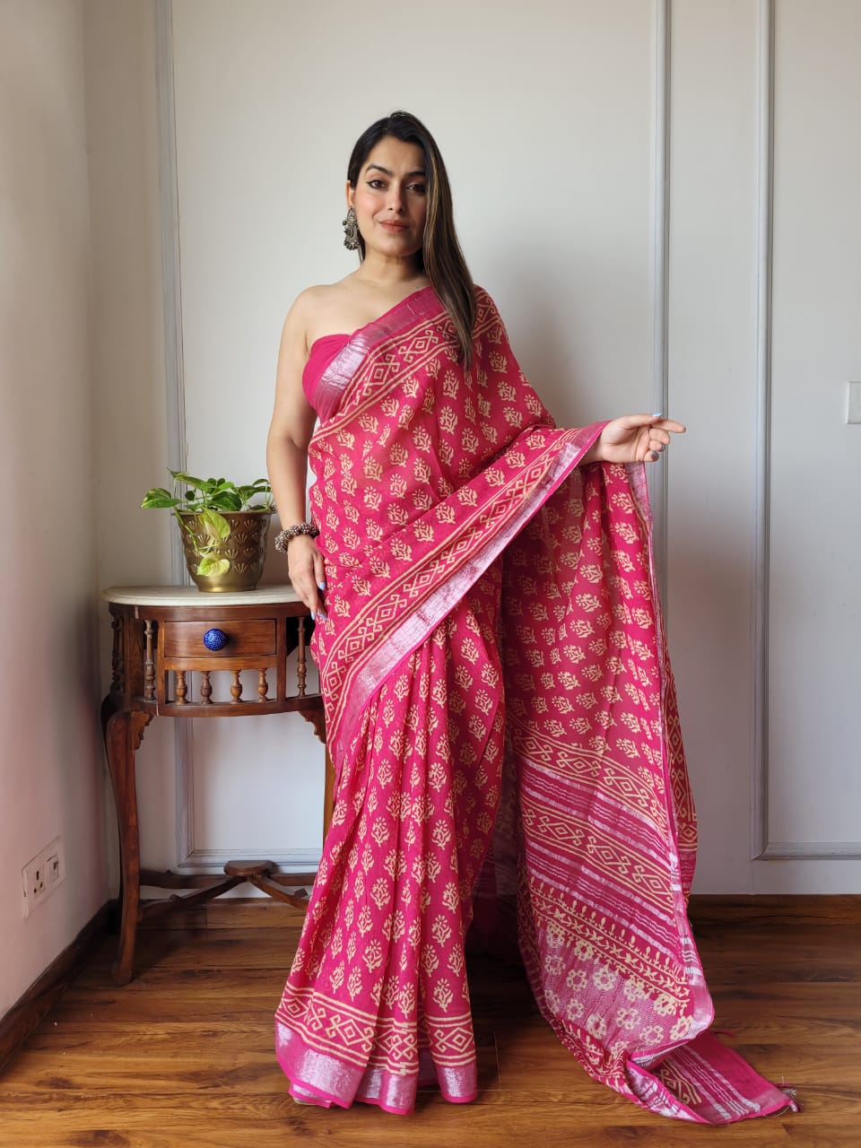 Traditional Bhagalpuri Linen Cotton Saree for Women