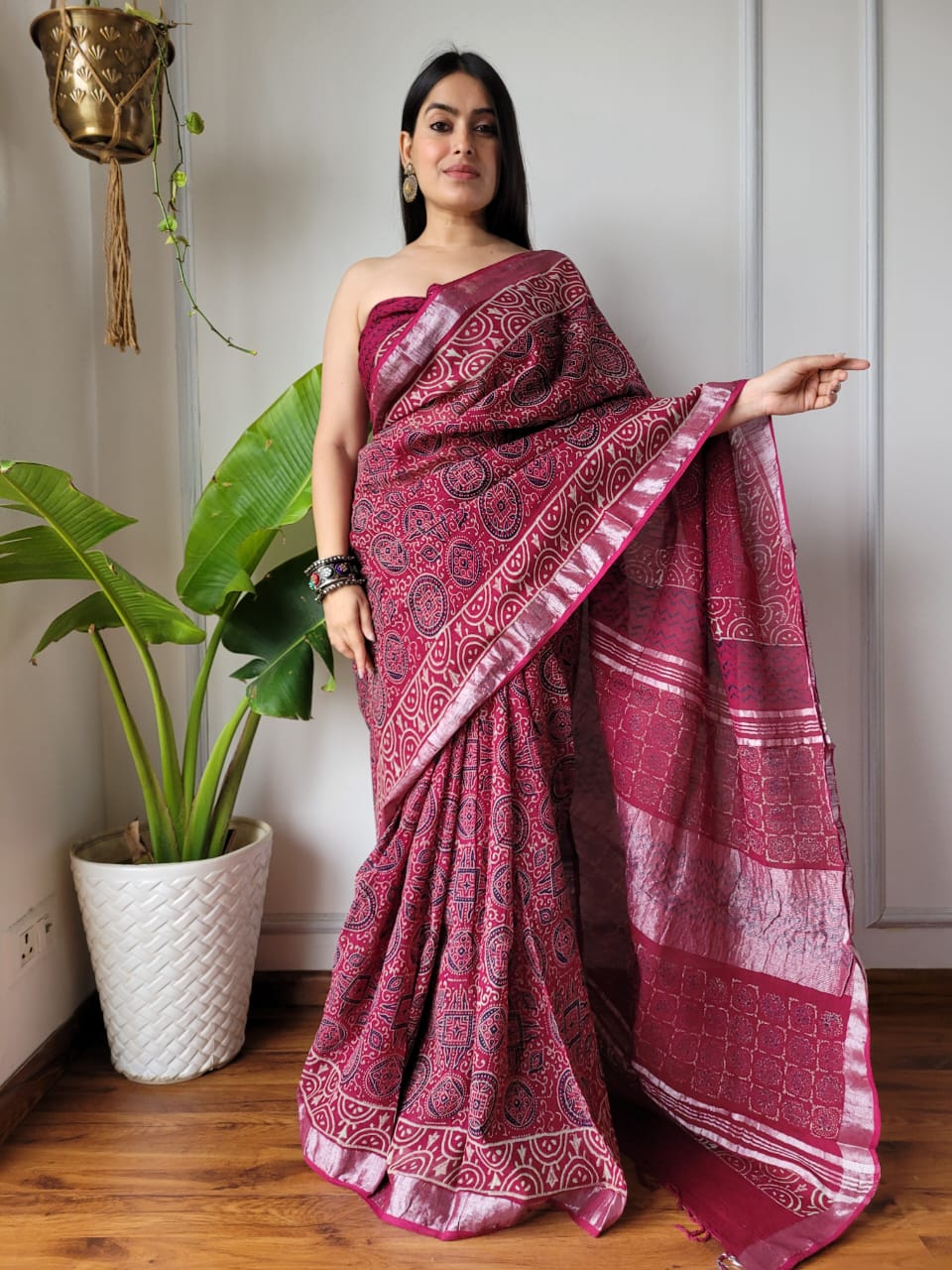 Traditional Bhagalpuri Linen Cotton Saree for Women