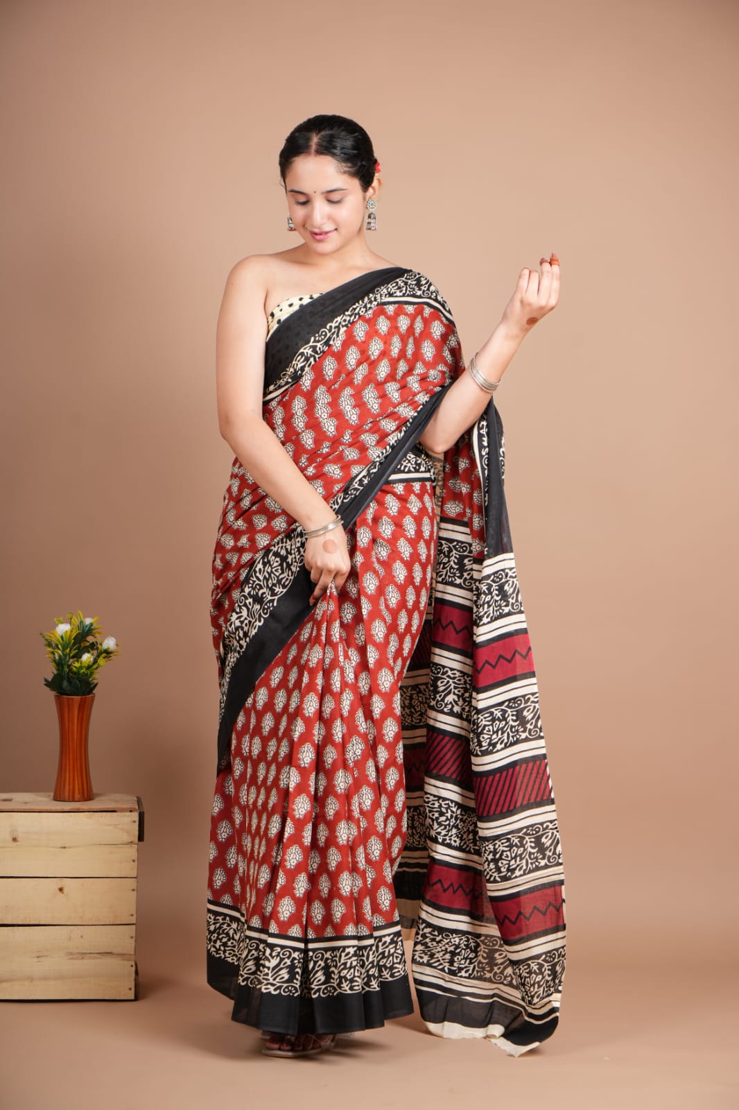 Traditional Bhagalpuri Linen Cotton Saree for Women